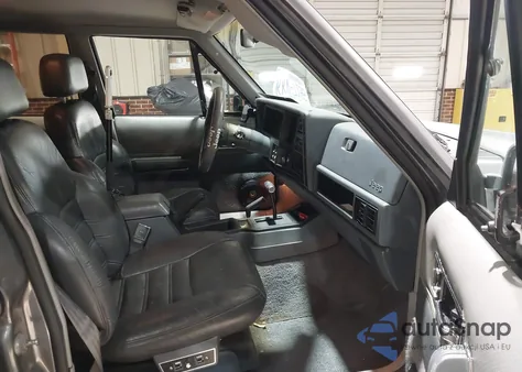 1988 Jeep Cherokee Limited z USA, uszkodzony, nr VIN 1JCMT7897JT219024